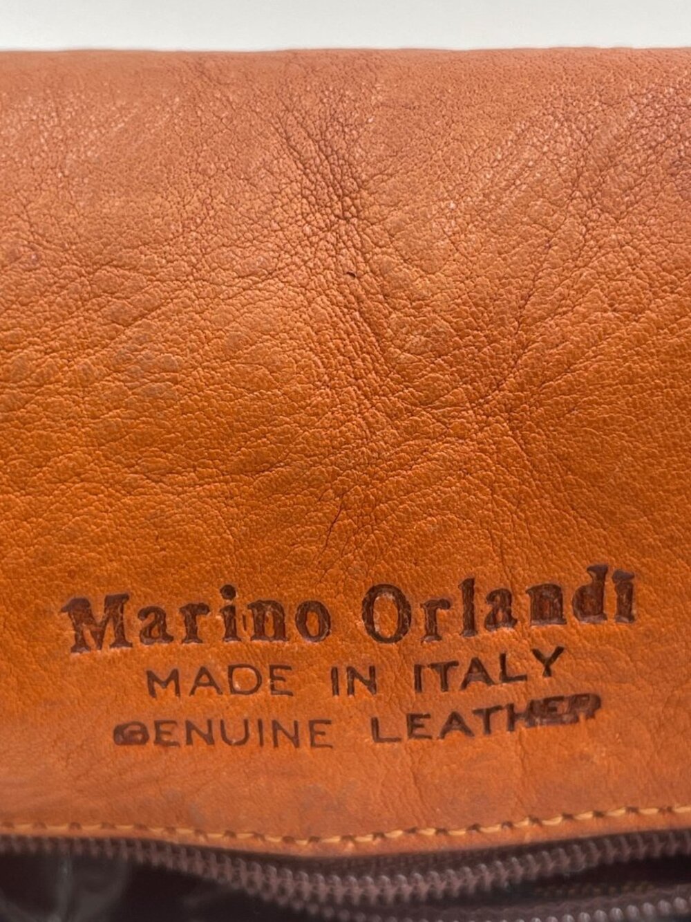 Morino Italian Leather Bucket Bag With Adjustable Strap & Zippered Pockets - Picture 11 of 14